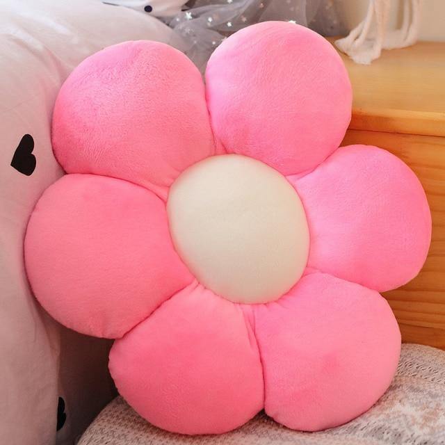 Daisy Cushion - StuffedWithLove.store
