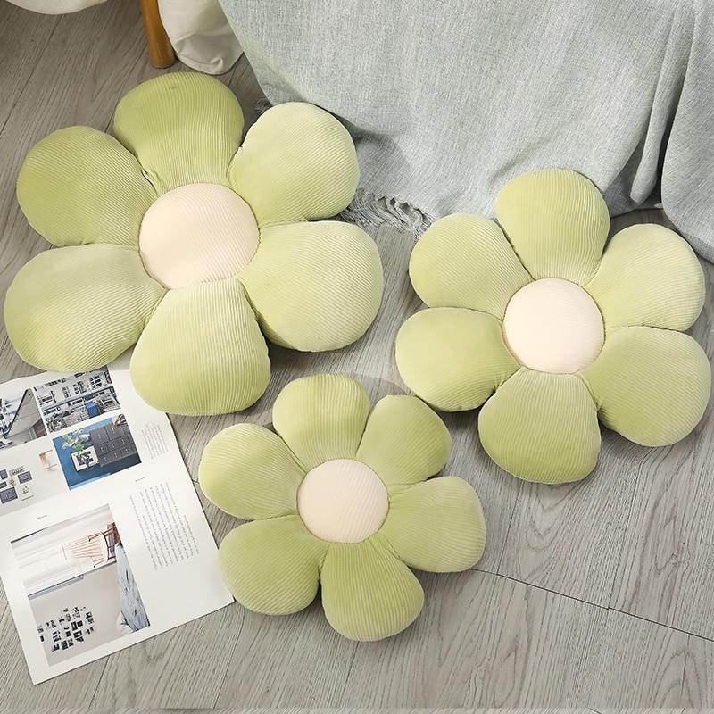 Daisy Cushion - StuffedWithLove.store