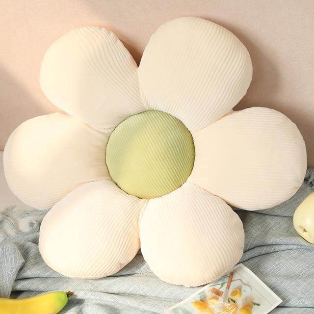 Daisy Cushion - StuffedWithLove.store