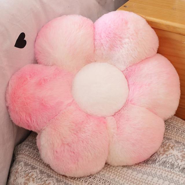 Daisy Cushion - StuffedWithLove.store
