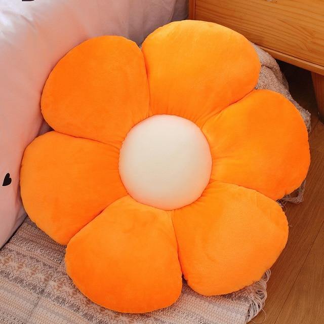 Daisy Cushion - StuffedWithLove.store