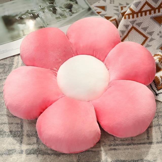 Daisy Cushion - StuffedWithLove.store
