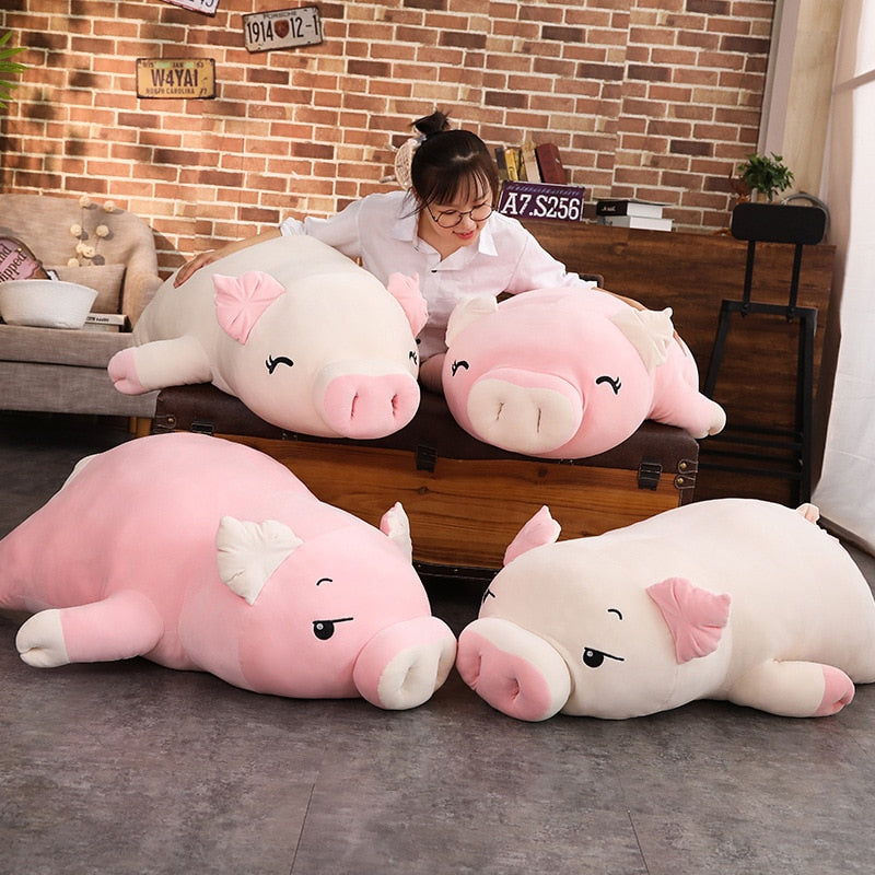 Pat the Piggy Plushie